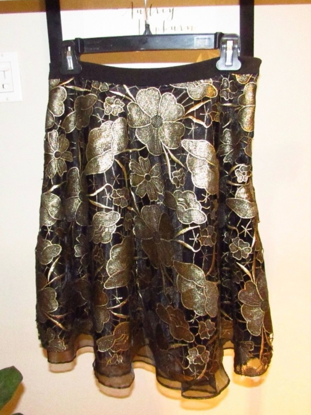 Eva Franco Gold Floral Embroidered Skirt - Size 6P - Vintage Inspired A-Line